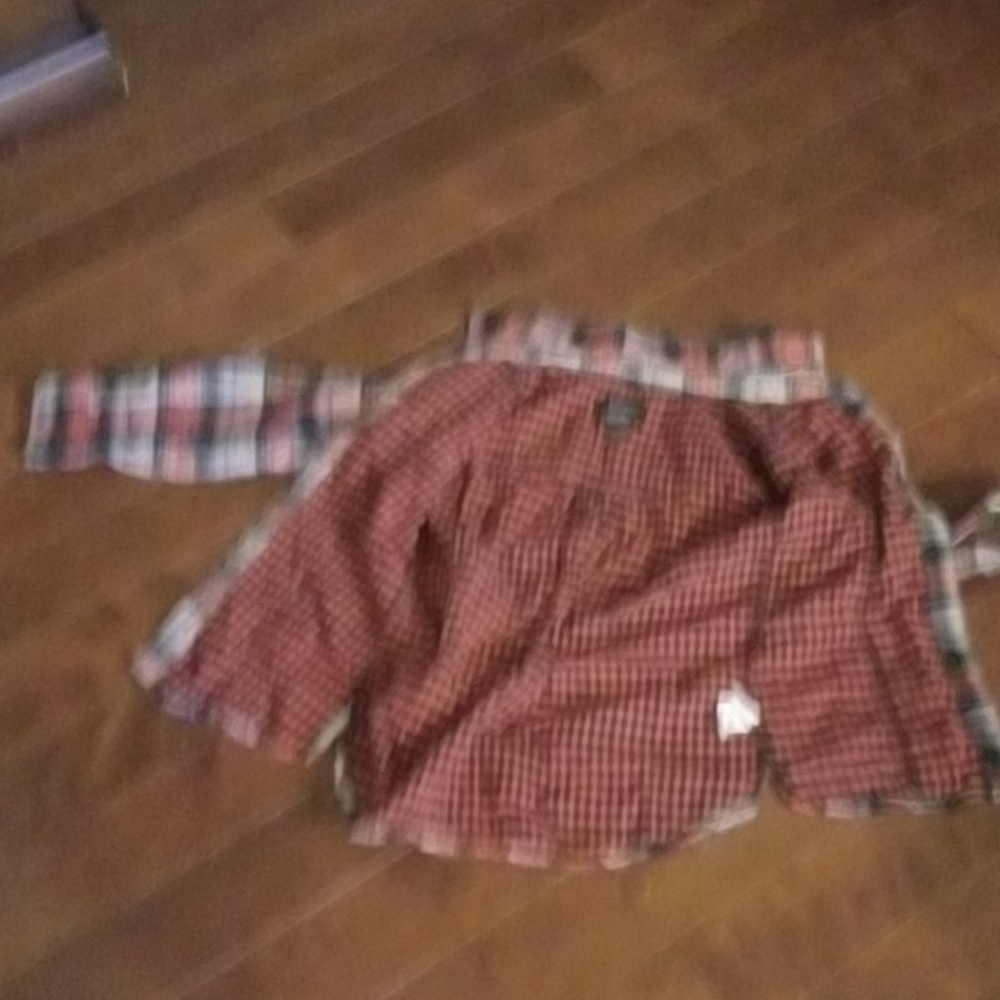 T-shirt - Picture 2 of 3